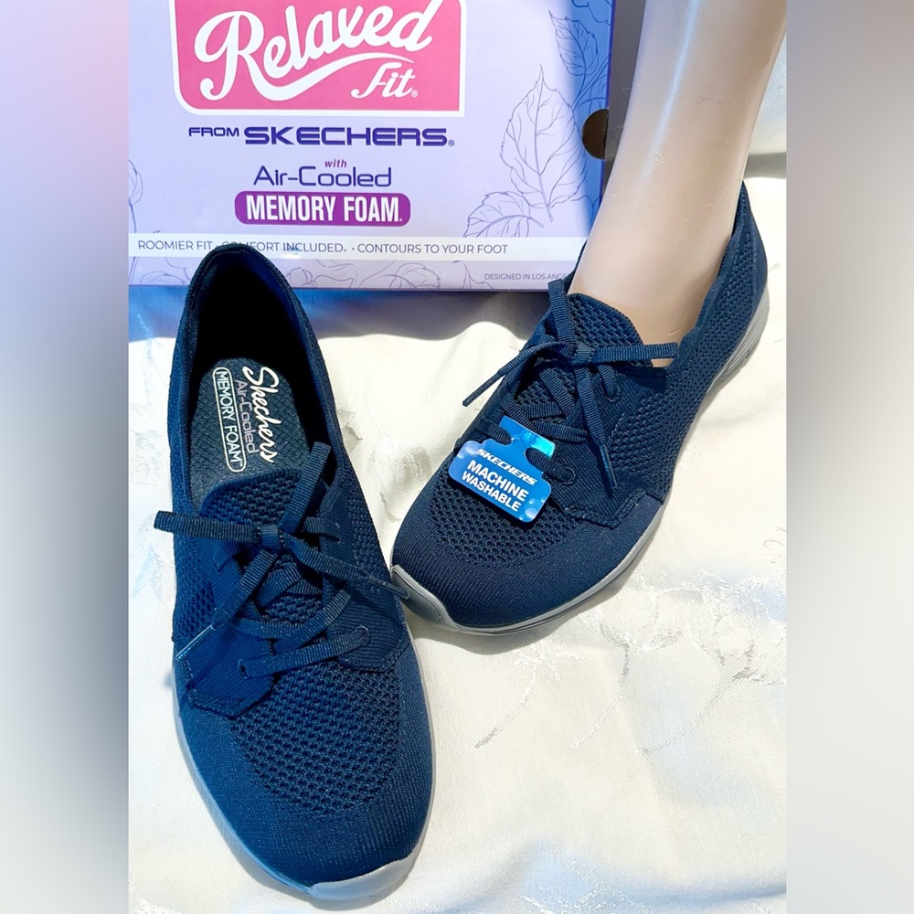 SKECHERS AIR-COOLED SLIP ON SNEAKER FLATS